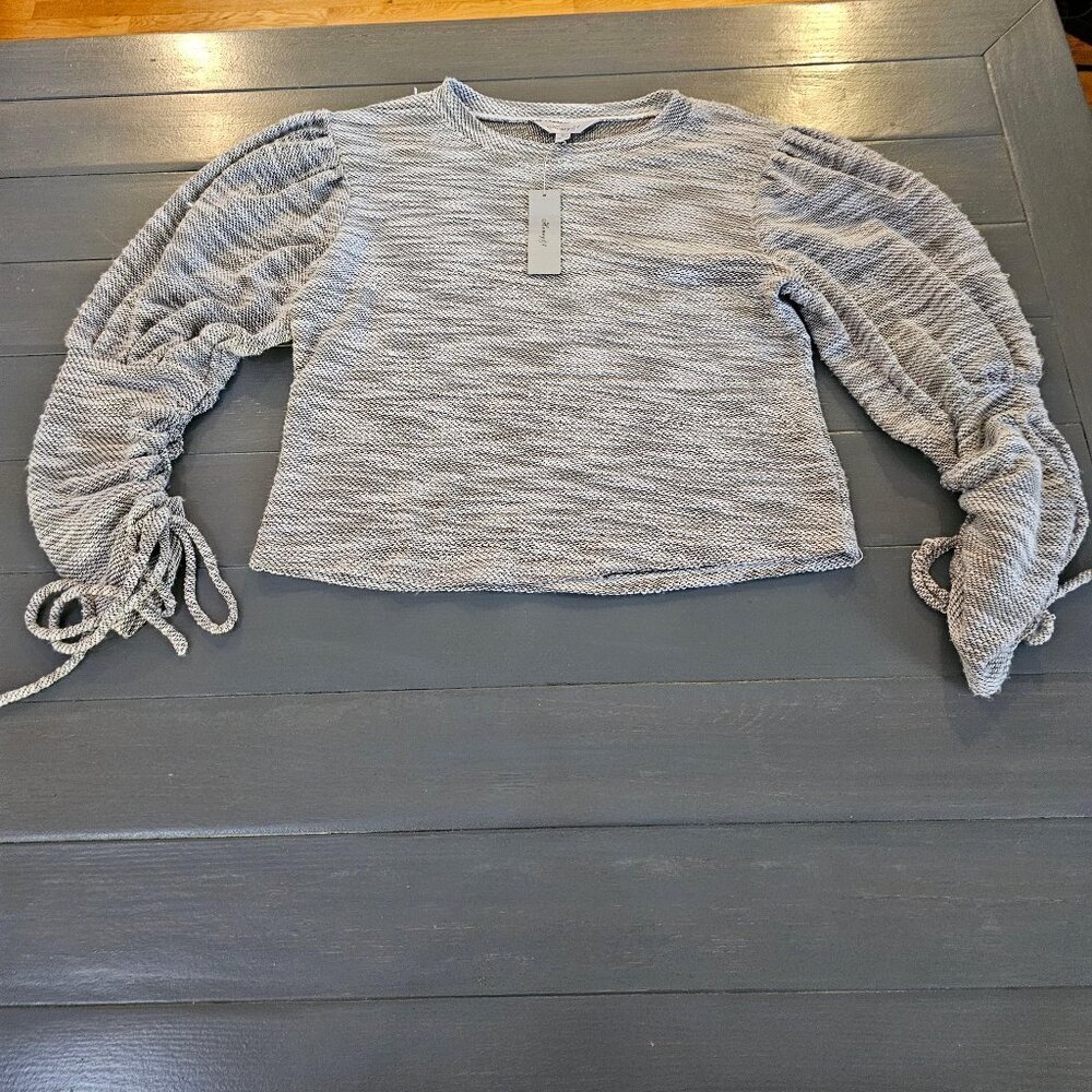HONEY & t Gray Ruched Sleeve Blouse Women Size Medium